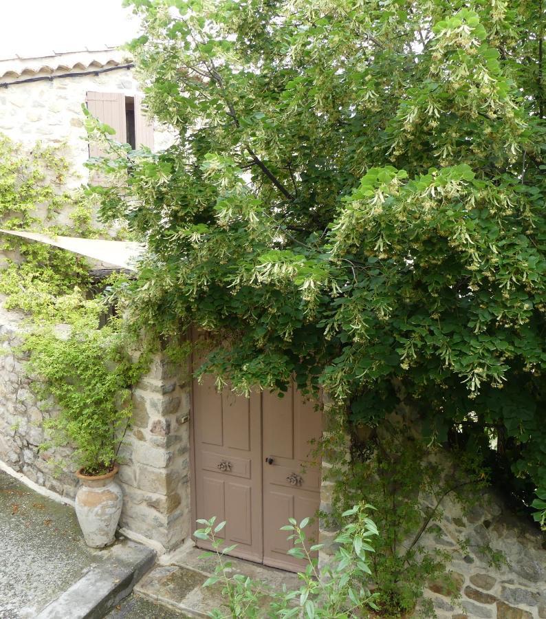 Les Vieux Murs มงต์ฟอรต์ ภายนอก รูปภาพ